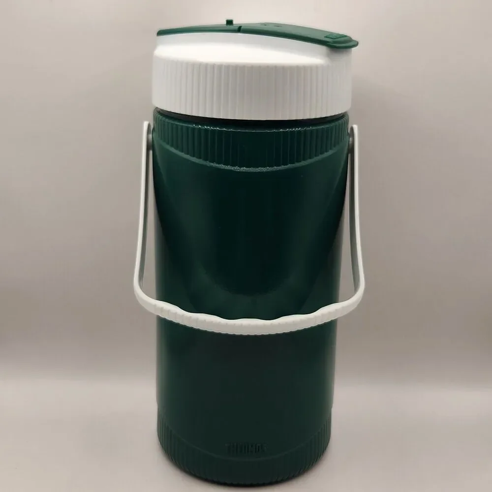 Vintage Thermos 48 oz #7948 Beverage Cooler Container Green White
